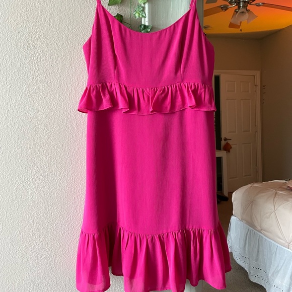 La’ Ven Hot Pink dress - Picture 3 of 5